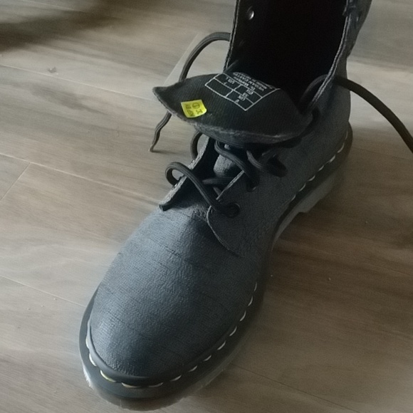 vegan castel doc martens